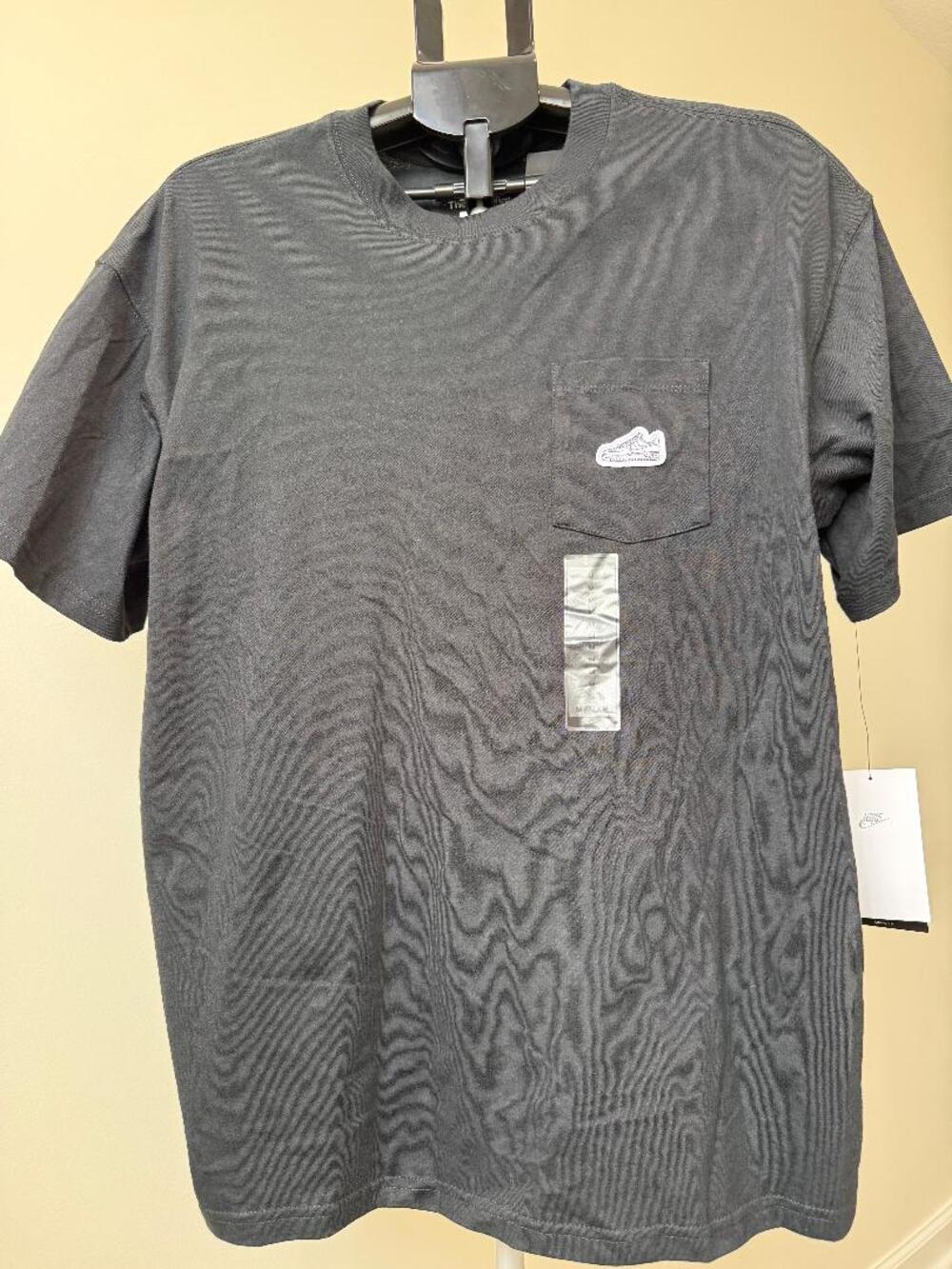 The Nike Tee Loose fit Men's size medium Black T shirt Nike Air Force 1 patch
